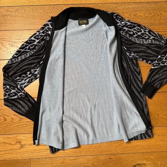 Bob Mackie Wearable Art Cardigan SZ L Zip Mock Neck Black Purple Animal Wild - Picture 5 of 6